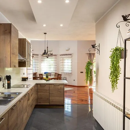 Ferienhaus Mit Privatpool Fur 6 Personen Ca 223 Qm In Dubrava Kod Sibenik, Dalmatien Norddalmatien Σπίτι διακοπών