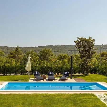 Σπίτι διακοπών Ferienhaus Mit Privatpool Fur 6 Personen Ca 223 Qm In Dubrava Kod Sibenik, Dalmatien Norddalmatien *