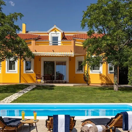 Ferienhaus Mit Privatpool Fur 6 Personen Ca 223 Qm In Dubrava Kod Sibenik, Dalmatien Norddalmatien Σπίτι διακοπών